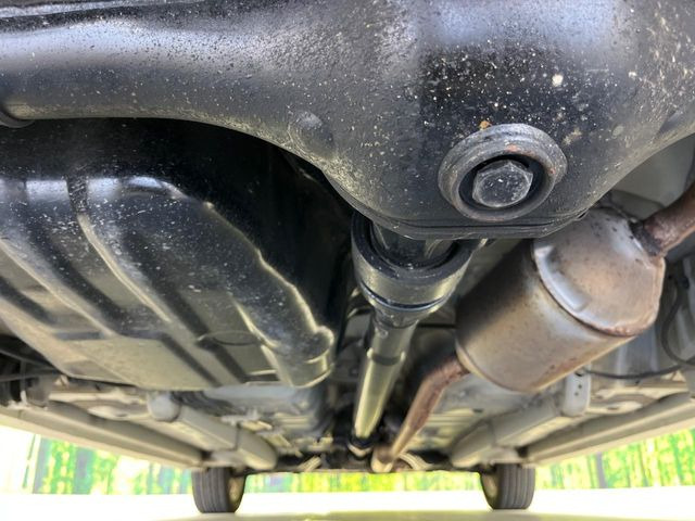 下回りがきれいなうちに、防錆加工の施工がオススメ。降雪地域はもちろん、沿岸部にお住いの方や、趣味でマリン・ウィンタースポーツをされる方にご好評いただいております。