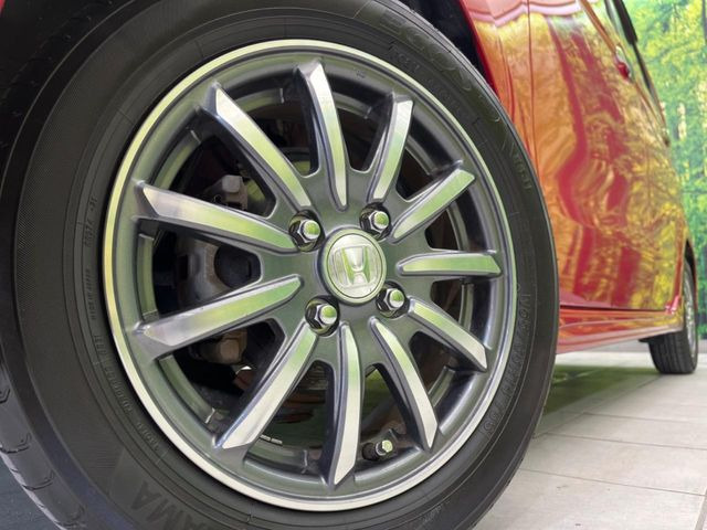 �y����14�C���`�A���~�z�C�[���z�O�ςɃ}�b�`���������A���~�z�C�[���𑕒����Ă���܂��B�e��ЊO�A���~�z�C�[����A�X�^�b�h���X�^�C�����戵�����Ă���܂��B���񂲑��k����������