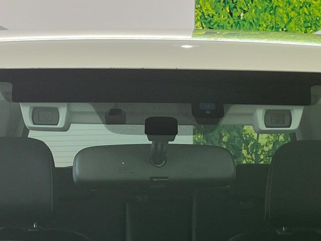 �y�A�C�T�C�gVer2�z�O���̎ԗ��������m���A�Փ˂������Ȏ��͌x��Œ��ӂ𑣂��A�u���[�L�𓥂ޗ͂��T�|�[�g�B�u���[�L�𓥂߂Ȃ������ꍇ�͏Փ˔�Q�y���u���[�L���쓮�A�Փˉ�����T�|�[�g���܂��B