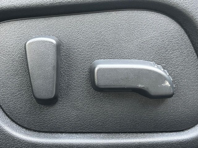 �y�p���[�V�[�g�z�X�C�b�`��ŊȒP�ɃV�[�g�̔��������\!�d��������͂�����܂���!���K�ȃV�[�g�|�W�V�����ɃZ�b�g���āA���K�ȃh���C�u�����y���݂��������B