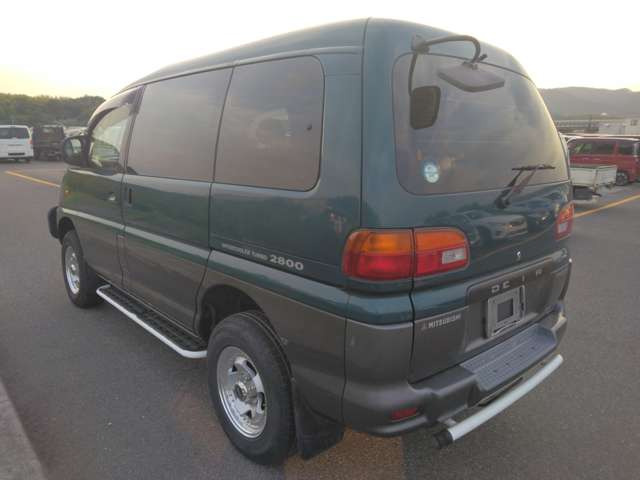 2800cc!�y��!�f�B�[�[��!�^�[�{!4WD!�o���p�[�K�[�h!3��V�[�g8�l���!