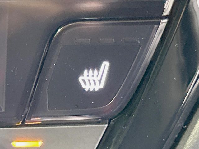 �y�V�[�g�q�[�^�[�z�������ɏd�󂷂�V�[�g�q�[�^�[!�G�A�R����葁�����܂��Ă����̂Ŋ�����̐l�����S�ł��ˁ�G�A�R���̉����͊������邩����A�Ƃ������ɂ����������߂ł��B