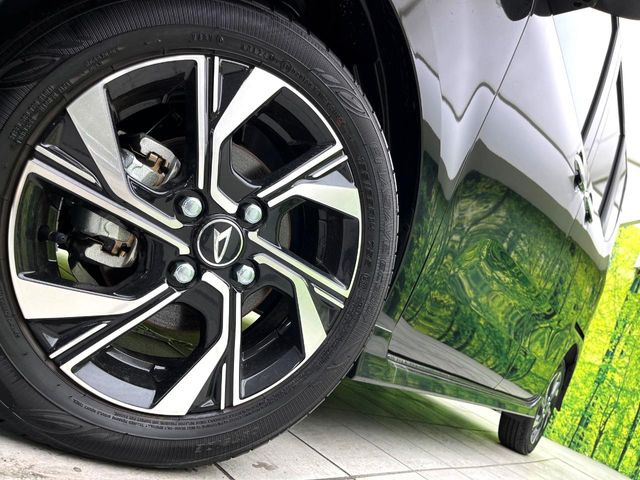 【純正14インチアルミホイール】外観にマッチした純正アルミホイールを装着しております。各種社外アルミホイールや、スタッドレスタイヤも取扱いしております。是非ご相談ください♪