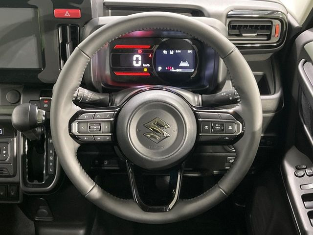 �y�X�e�A�����O�X�C�b�`�z�^�]���A�O������ڐ������炷���ƂȂ��A�I�[�f�B�I���̑��삪�\�ȕ֗��@�\!���S&���K�ȃh���C�u�����o���Ă���܂���