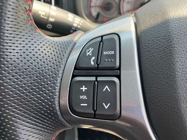 �X�e�A�����O�X�C�b�`���Ă܂�