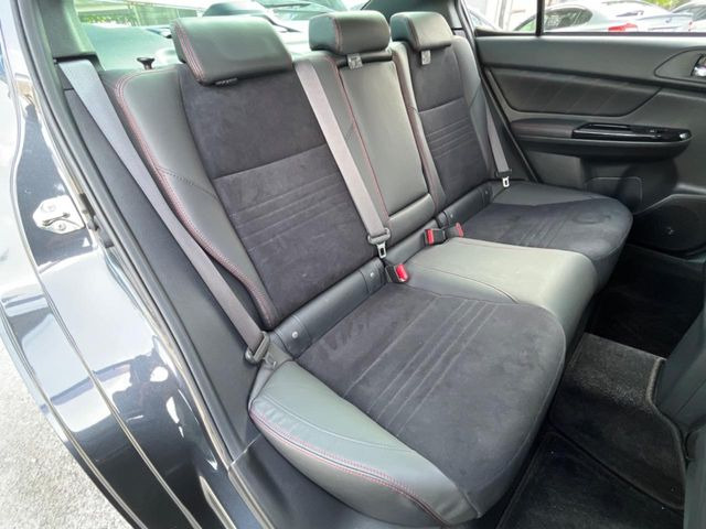 �L�X�Ƃ���2��ڃV�[�g�͋��Z���������A���S�n�����K!�F�B��Ƒ��Ƃ̂��o�����ɂ҂�����ł��B�x�r�[�V�[�g��`���C���h�V�[�g�g�p�������K�ɂ��߂�������������\���ȋ�Ԃ��m�ۂ��Ă��܂��B