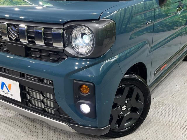 �yLED�w�b�h���C�g�z���V����ԑ��s�����ǍD�Ȏ��E���m�ۂ����S���ĉ^�]�ł��鍂�P�xLED�w�b�h���C�g�𑕔�!�_�����x�������A����d�͂��}�����Ă��܂��B