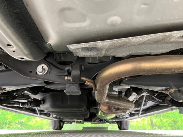 下回りがきれいなうちに、防錆加工の施工がオススメ。降雪地域はもちろん、沿岸部にお住いの方や、趣味でマリン・ウィンタースポーツをされる方にご好評いただいております。