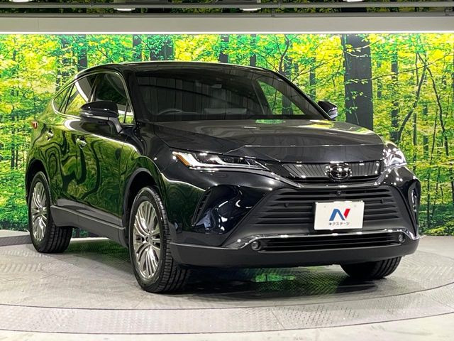 大好評のボディコーティング「弾スプラッシュコート」もご納車までに施工可能。通常のガラスコートと異なる、耐久年数6年の無機質ガラスコーティングが、ボディをキレイな状態に保ってくれます。