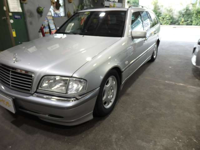 CクラスワゴンC240