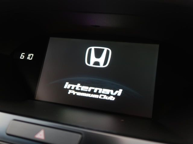 �y���[�J�[�����i�r�z�C���e���A�ɗn�����ރX�^�C���b�V���ȁu��p�݌v�v���[�J�[�i�r�𑕔��􎋔F���⑀�쐫�ȂǊ�{���\�ɂ��D��A���㎿�ȃJ�[���C�t�����y���݂��������܂��B