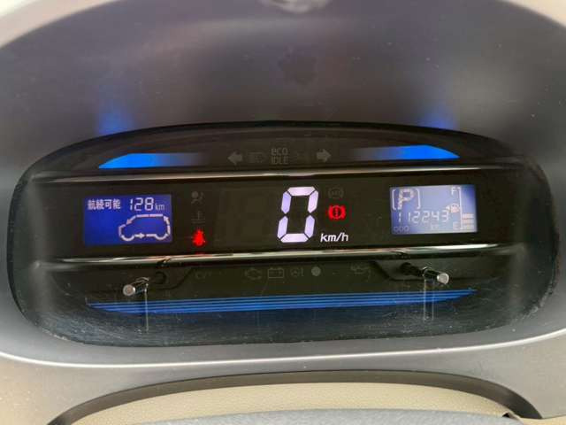 気になるお車がありましたら右の電話番号から直接お店にお問い合わせください。支払方法から車両情報、状態までなんでもご説明させて頂きます。スタッフ一同ご連絡お待ちしております。