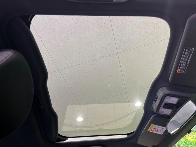 �y�K���X���[�t�z�K���X���[�t���ڂŎԓ��̉��������C�ɃA�b�v!�J���I�ȃh���C�u�����y���݂��������܂��B