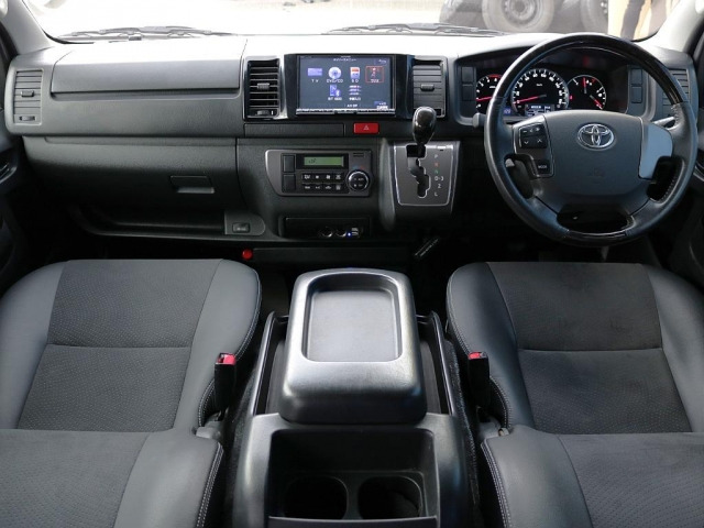 レジアスエース3.0 スーパーGL ダークプライム ロング ディーゼル 4WD