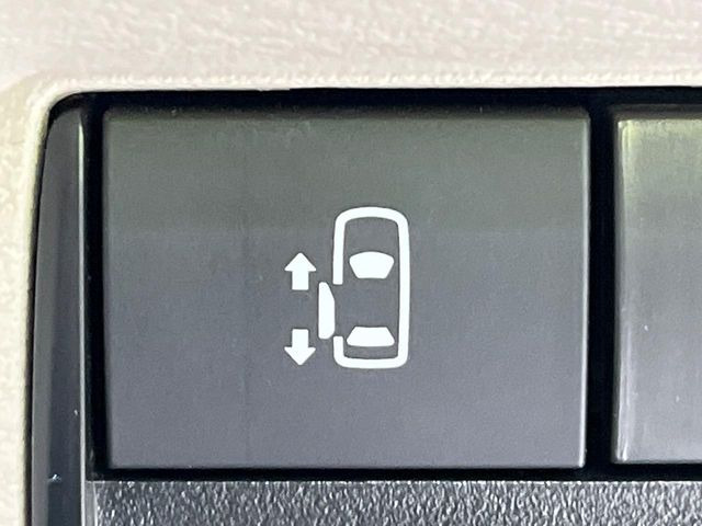 �y�p���[�X���C�h�h�A�z�X�}�[�g�L�[��^�]�Ȃ̃X�C�b�`�ŃX���C�h�h�A�̊J���\���d��������͂����ăh�A���J����K�v�������A���������q�l�ł��A�d���ו��������Ă��鎞�����N�ɊJ���߂ł��܂���