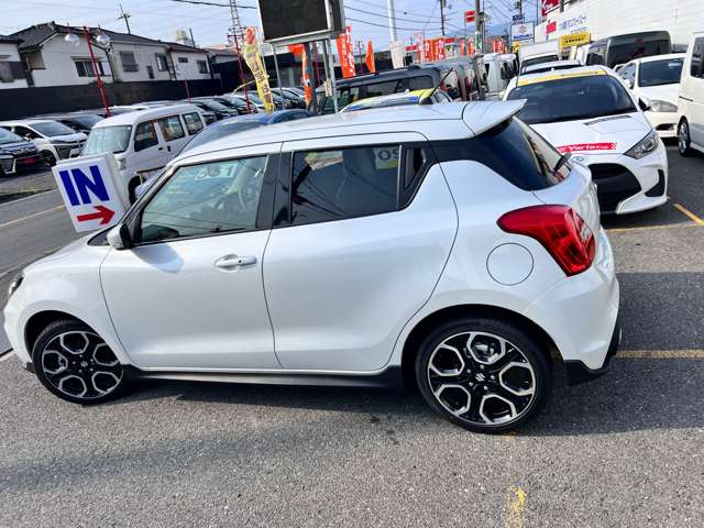 7�N1���o�^�ŏI���f��180�n��ECU�R���v���[�gGZOX�K���X�{�f�B�R�[�g�t���Ō�̃p�[���X�C�X�|1�������𓦂��Ƃ���2�x�ƒT���Ȃ������e�d�l���p�ӂł��܂�!�ԍ����}�t���[������]�̃p�[�c���i���i�r�̂��p�ӂ�