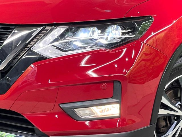 �yLED�w�b�h���C�g�z���V����ԑ��s�����ǍD�Ȏ��E���m�ۂ����S���ĉ^�]�ł��鍂�P�xLED�w�b�h���C�g�𑕔�!�_�����x�������A����d�͂��}�����Ă��܂��B