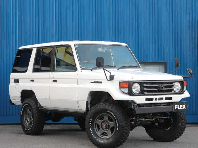ランドクルーザー704.2 LX ディーゼル 4WD