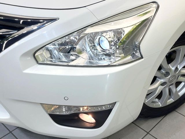 �yHID�w�b�h���C�g�z���ɖ��邭�O�����Ƃ炵�Ă����̂ŁA���V����Ԃ̑��s�������E�ǍD�ň��S���Ă���肢�������܂��B