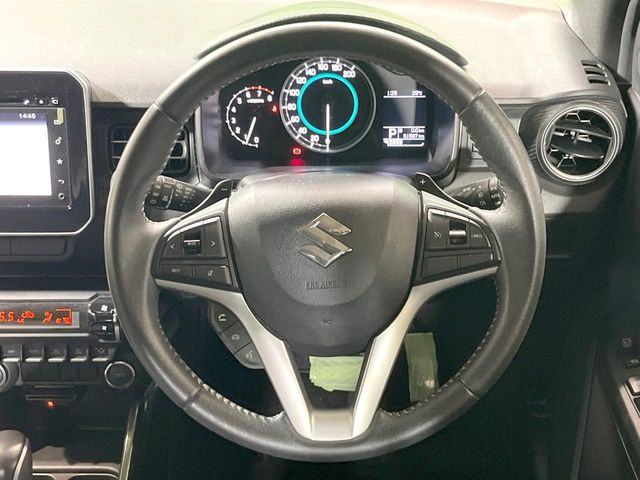 �y�����v�����X�e�A�����O�z�㎿�Ȋv���g�p���邱�ƂŁA��ɂ����������݂ƂĂ��^�]���₷���n���h���ł���