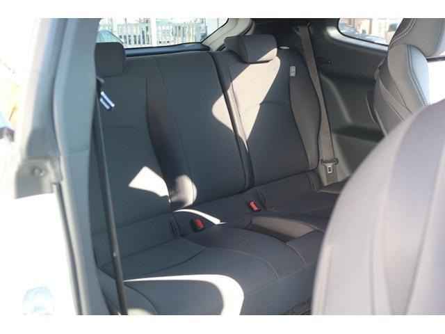 ���Ǝҗl�ւ̔̔��͂��f�肳���Ă��������܂��B �Ԍ������ԗ��̏ꍇ�́A�Ԍ����擾�������x�������z�ŕ\�����Ă���܂��B