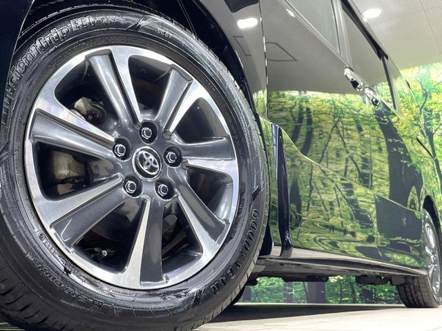 �y����16�C���`�A���~�z�C�[���z�O�ςɃ}�b�`���������A���~�z�C�[���𑕒����Ă���܂��B�e��ЊO�A���~�z�C�[����A�X�^�b�h���X�^�C�����戵�����Ă���܂��B���񂲑��k����������