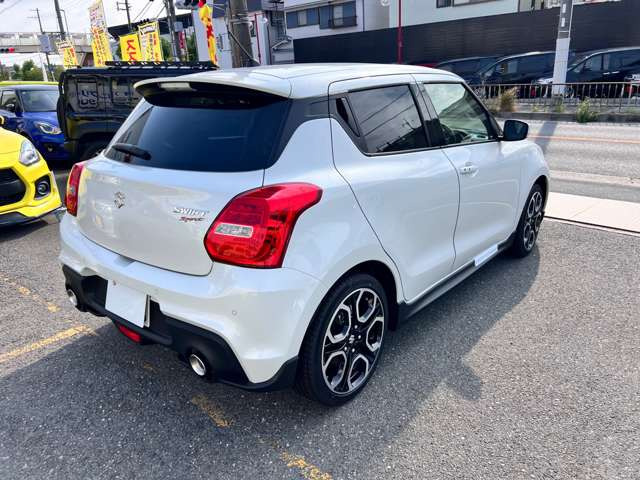 7�N1���o�^�ŏI���f��180�n��ECU�R���v���[�gGZOX�K���X�{�f�B�R�[�g�t���Ō�̃p�[���X�C�X�|1�������𓦂��Ƃ���2�x�ƒT���Ȃ������e�d�l���p�ӂł��܂�!�ԍ����}�t���[������]�̃p�[�c���i���i�r�̂��p�ӂ�