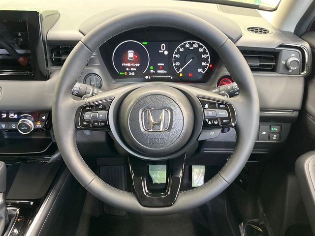 �y�����v�����X�e�A�����O�z�㎿�Ȋv���g�p���邱�ƂŁA��ɂ����������݂ƂĂ��^�]���₷���n���h���ł���