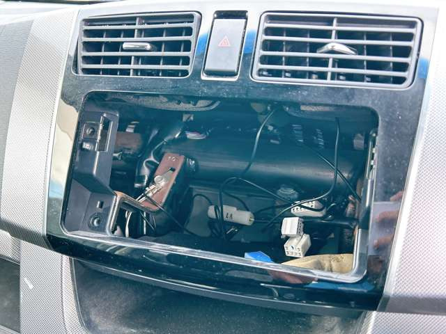 ���D�݂̃J�[�i�r�ւ̃J�X�^�����������������܂�!����]�̍ۂɂ͓��X�X�^�b�t�܂ł��C�y�ɂ����k��������