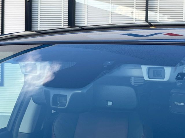 �y�A�C�T�C�gVer3�z�O���̎ԗ��������m���A�Փ˂������Ȏ��͌x��Œ��ӂ𑣂��A�u���[�L�𓥂ޗ͂��T�|�[�g�B�u���[�L�𓥂߂Ȃ������ꍇ�͏Փ˔�Q�y���u���[�L���쓮�A�Փˉ�����T�|�[�g���܂��B