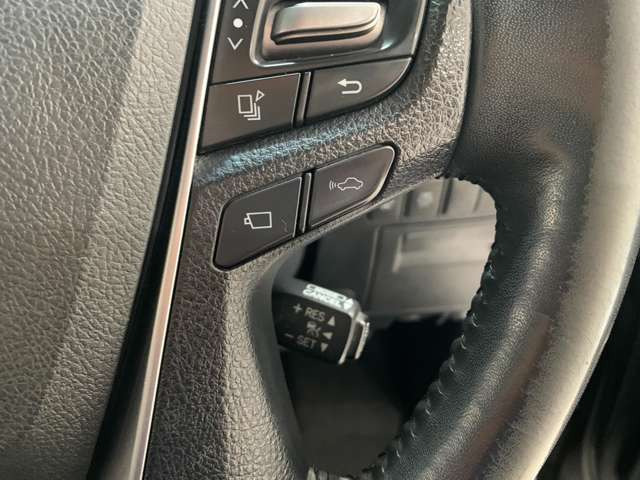 ���[�_�[�N���[�Y�R���g���[���t��!!