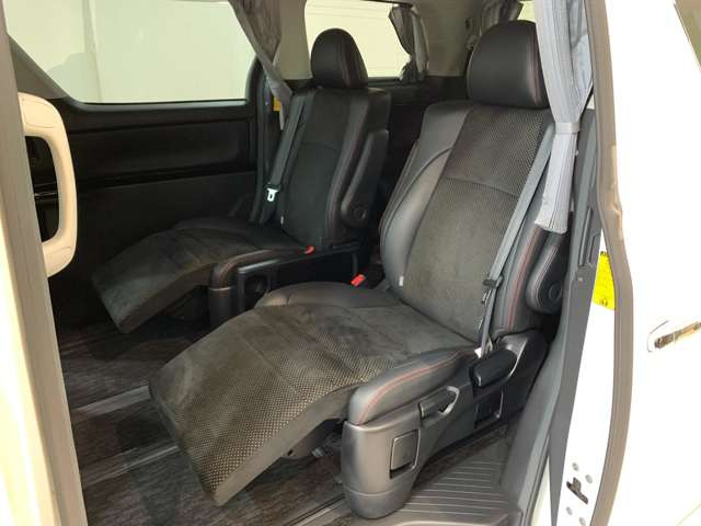 2��ڐl�C�̃L���v�e���V�[�g!�I�b�g�}���t��!!