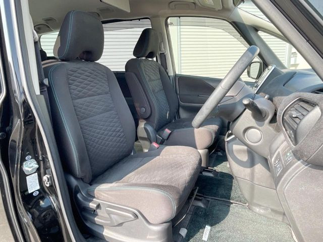 �^�]�Ȃ܂��ɂ͏\���ȃX�y�[�X������A�啿�ȕ��ł��������^�]���Ă�����������ł��B