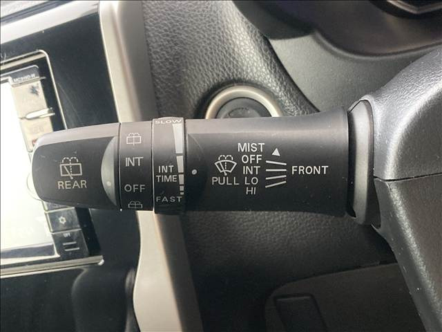 �F�l�̂����X�A�y�X�}�C���X�^�b�t�ꓯ���҂����Ă���܂�!���Ј�x�A�����X����������