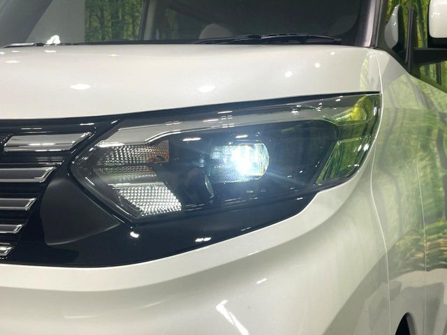 �yLED�w�b�h���C�g�z���V����ԑ��s�����ǍD�Ȏ��E���m�ۂ����S���ĉ^�]�ł��鍂�P�xLED�w�b�h���C�g�𑕔�!�_�����x�������A����d�͂��}�����Ă��܂��B