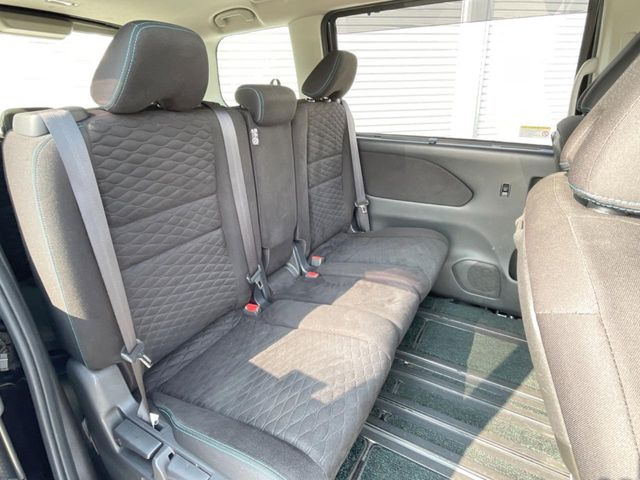 �L�X�Ƃ���2��ڃV�[�g�͋��Z���������A���S�n�����K!�F�B��Ƒ��Ƃ̂��o�����ɂ҂�����ł��B�x�r�[�V�[�g��`���C���h�V�[�g�g�p�������K�ɂ��߂�������������\���ȋ�Ԃ��m�ۂ��Ă��܂��B