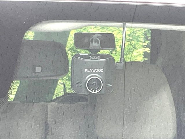 �y�h���C�u���R�[�_�[�z���S�E���S�ȃJ�[���C�t�ɕK�{�̃h���C�u���R�[�_�[�𑕔�!���s���͂������A������^�]�⎖�̂ɑ��������ۂ̏󋵂��f���ŋL�^���A����̃��X�N�ɔ����܂��B