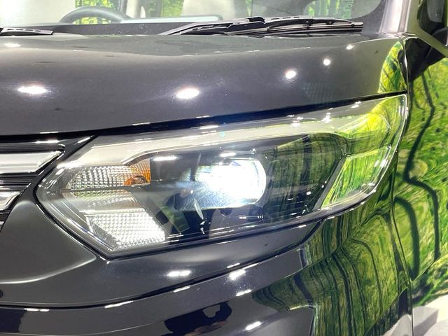 �yLED�w�b�h���C�g�z���V����ԑ��s�����ǍD�Ȏ��E���m�ۂ����S���ĉ^�]�ł��鍂�P�xLED�w�b�h���C�g�𑕔�!�_�����x�������A����d�͂��}�����Ă��܂��B