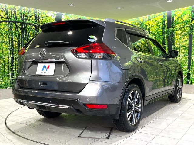 ☆全国のネクステージからお取り寄せが可能※!遠方の店舗に展示してあるクルマが気になる場合も、最寄りの店舗でご覧いただくことが可能です!是非私たちに要望をお聞かせください!※別途費用