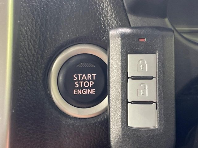 �y�C���e���W�F���g�L�[�z�J�o����|�P�b�g�ɓ��ꂽ�܂܂ł��h�A�̎{���E�������\�ȃX�}�[�g�L�[�𑕔��B�G���W���̃I���E�I�t�����J�M�����o���K�v����������Ƃ��Ă��֗��ł���