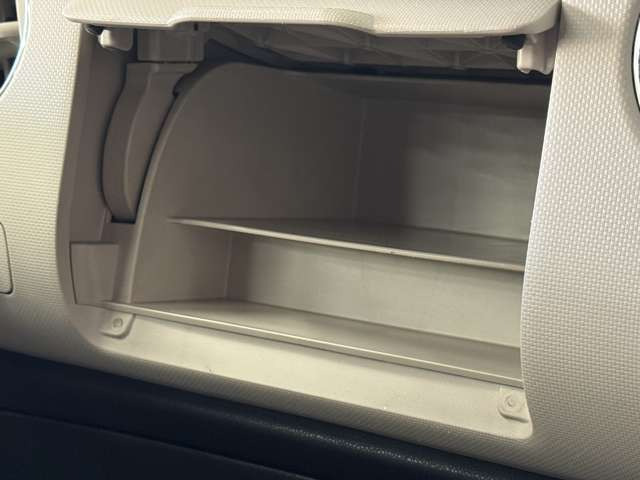 �S�ԃN���[�j���O�ς�!�ڗ����A����A�ւ���ȂǂȂ��R���f�B�V�����ǍD�ł�!!