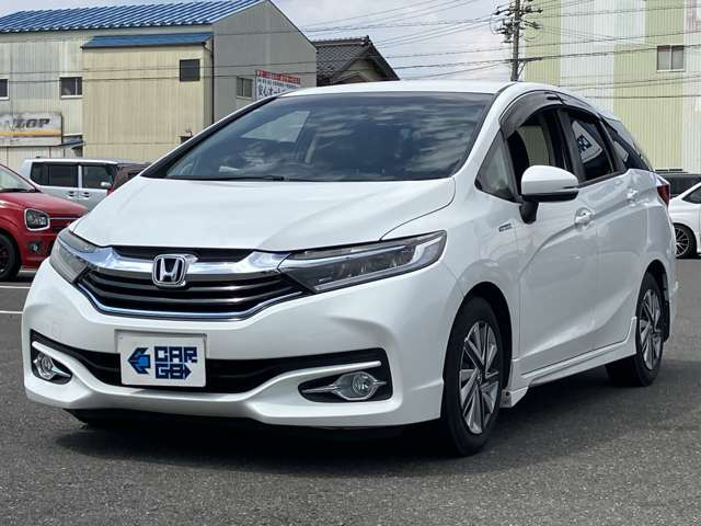 整備、車検、板金塗装、カスタムなどなど車のことならお任せください!