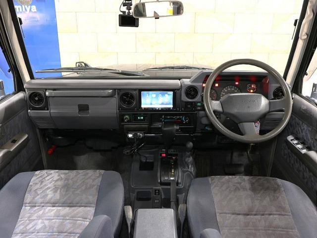 ランドクルーザー704.2 ZX ディーゼル 4WD