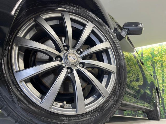 �y17�C���`�A���~�z�C�[���z�O�ςɃ}�b�`�����A���~�z�C�[���𑕒����Ă���܂��B�e��A���~�z�C�[����A�X�^�b�h���X�^�C�����戵�����Ă���܂��B���񂲑��k����������