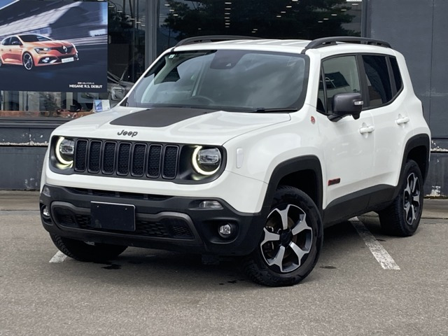 レネゲードトレイルホーク 4WD