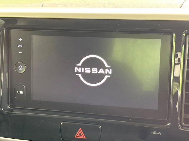 【ディスプレイオーディオ】お持ちのスマホやMP3プレイヤーとの無線接続で音楽再生が可能!コードで繋ぐわずらわしさも無く、手軽にお気に入りの音楽を楽しめます。