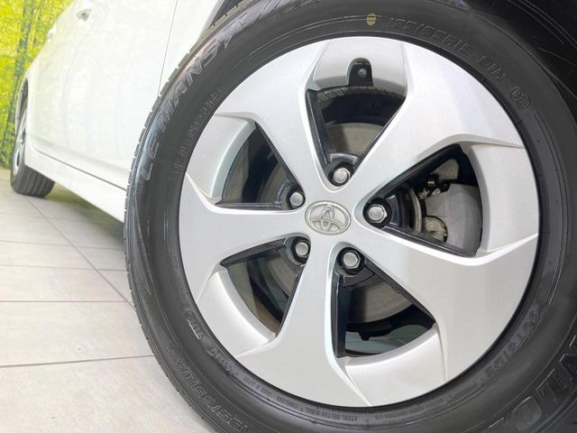 �y����15�C���`�A���~�z�C�[���z�O�ςɃ}�b�`���������A���~�z�C�[���𑕒����Ă���܂��B�e��ЊO�A���~�z�C�[����A�X�^�b�h���X�^�C�����戵�����Ă���܂��B���񂲑��k����������