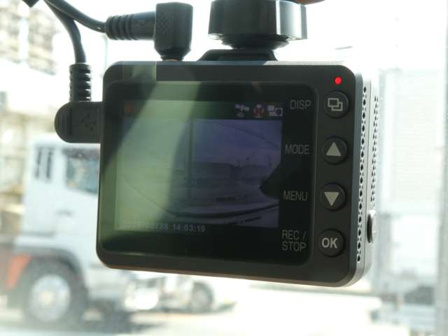 ���ł͕K���i�̃h���C�u���R�[�_�[��������̎��̏؋���!!�O��^�C�v�̎�舵����������܂��􂨋C�y�ɂ����k�������܂���