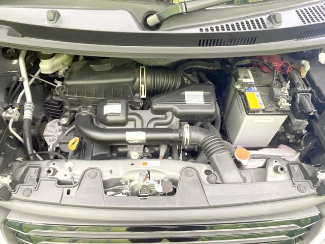 親切・丁寧な専門メカニックスタッフが応対!・車検・点検整備・事故等の修理などアフターサービスも安心。お車のカスタマイズもネクステージのサービススタッフまでご相談ください!