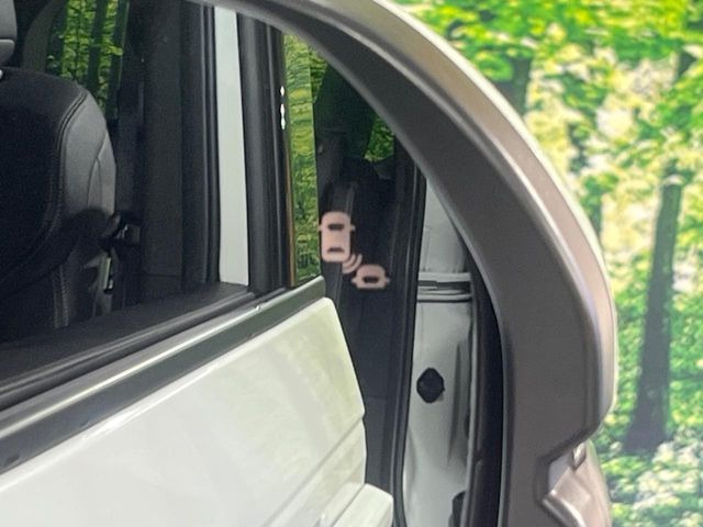 �y�u���C���h�X�|�b�g�C���t�H���[�V�����z���s���A�h�A�~���[�̎��p�ɂȂ�₷���ӏ��Ɍ㑱�Ԃ��ڋ߂���ƃT�C�h�~���[�t�߂Ɍx����\���A�h���C�o�[�ɒ��ӊ��N�����Ă���܂��B